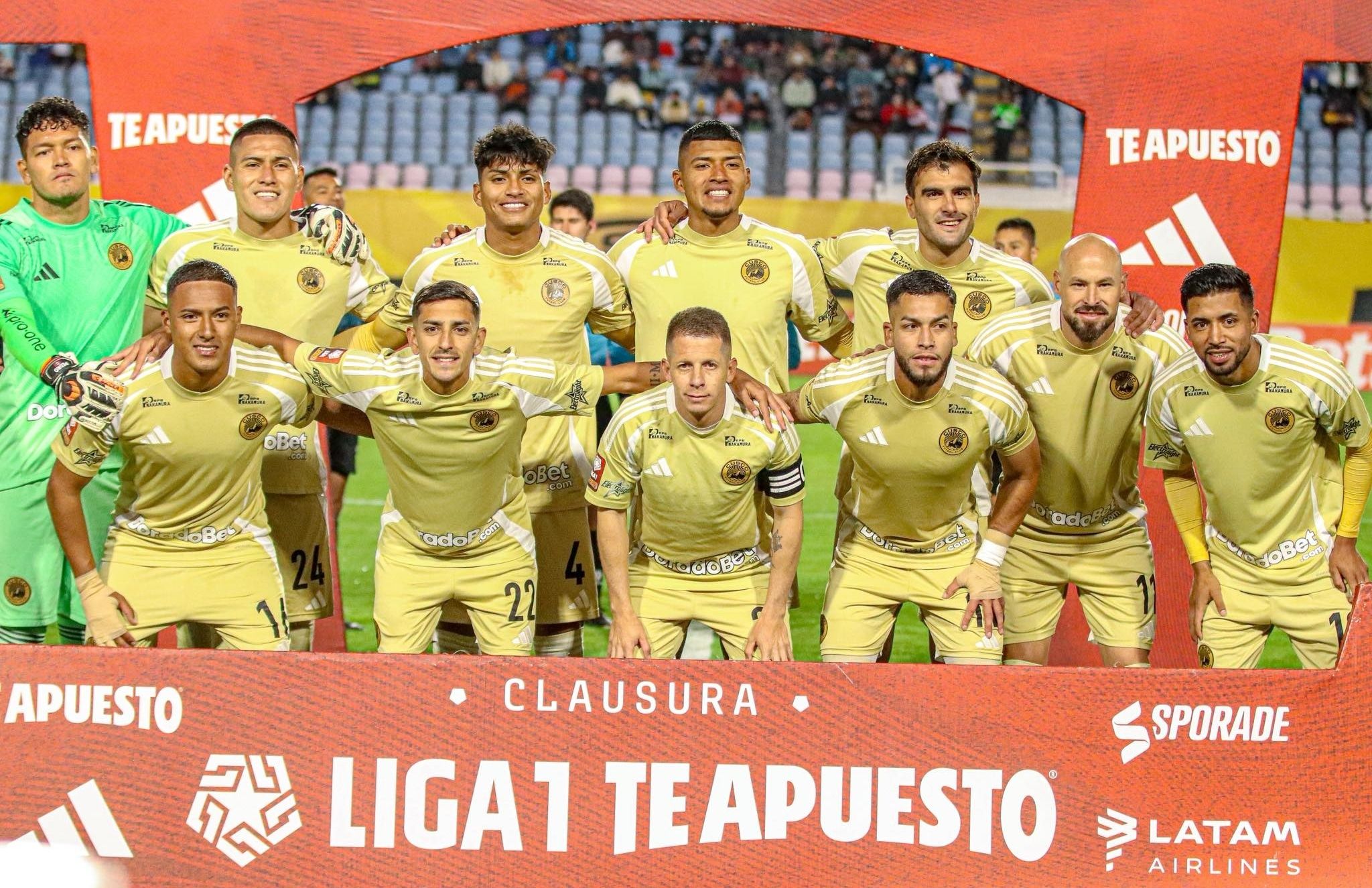 Cuadro 'dorado' renueva a cuatro jugadores clave por pedido de su DT